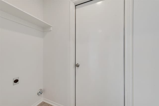 laundry room featuring electric dryer hookup