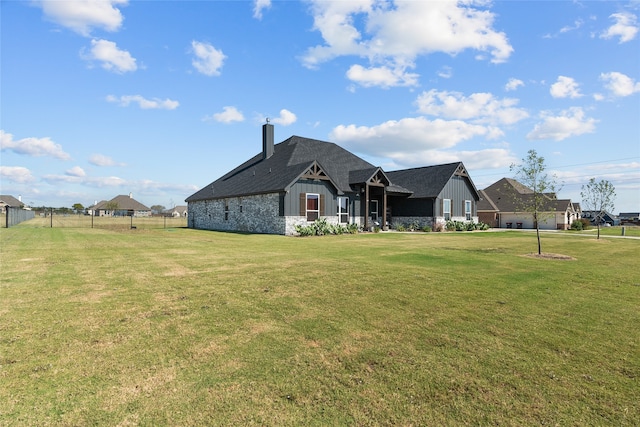 view of front of house with a front lawn