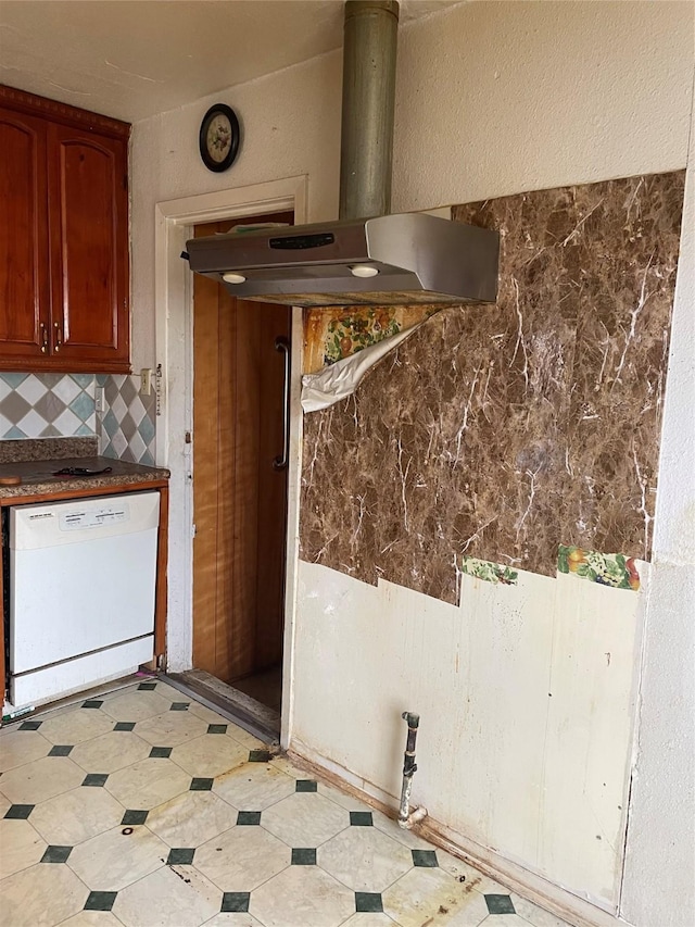 kitchen with decorative backsplash, exhaust hood, and dishwasher