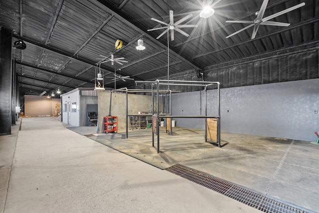 garage with ceiling fan