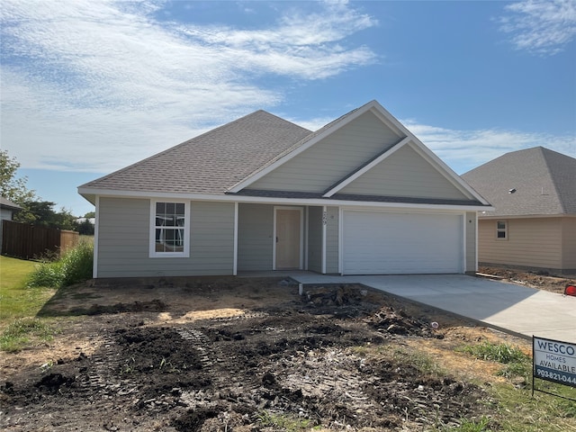 view of front facade with a garage