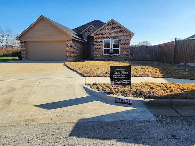 view of front of house featuring a garage