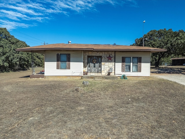 view of front of property