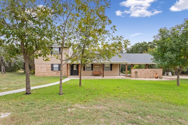 view of front of house featuring a front yard