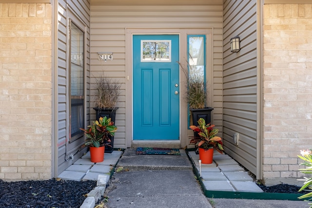 view of property entrance