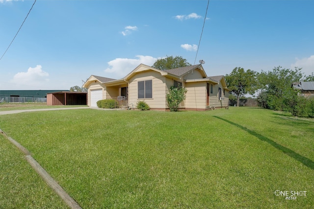 single story home with a front yard