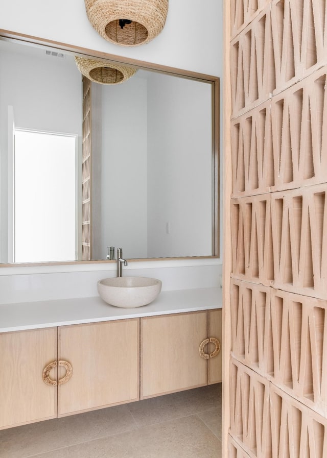 bathroom with sink