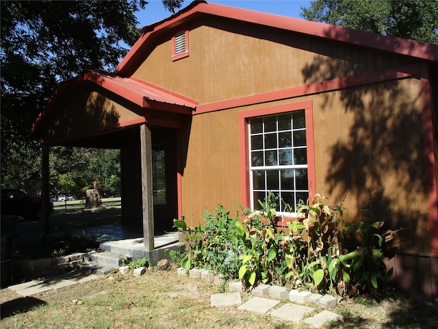 view of side of home