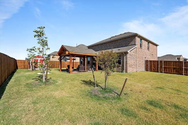 view of yard with a patio area