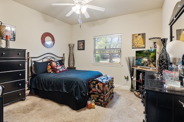 bedroom featuring carpet flooring and ceiling fan