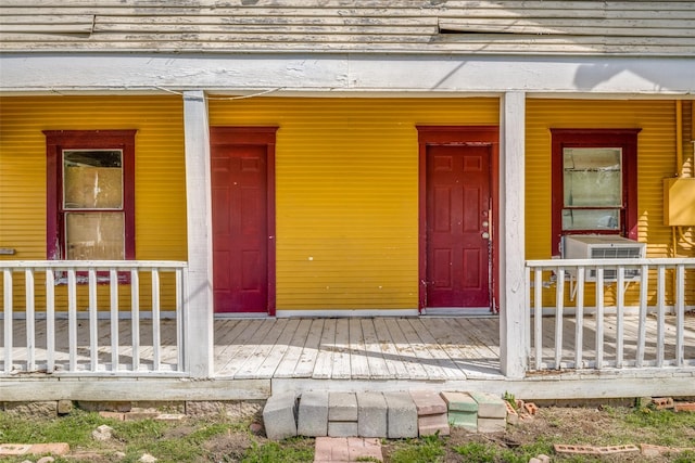 property entrance with a porch