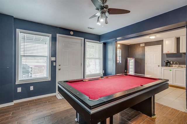 playroom with billiards, sink, plenty of natural light, and ceiling fan