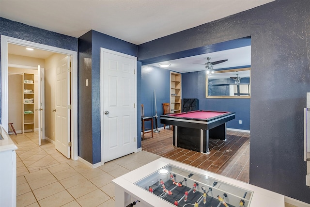 playroom with wood-type flooring, billiards, and ceiling fan