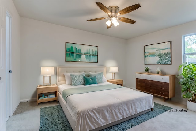 bedroom with ceiling fan