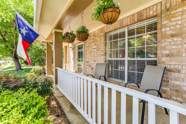 view of patio / terrace featuring covered porch