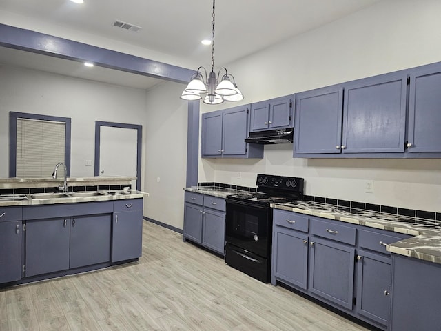 kitchen featuring sink, black electric range oven, light hardwood / wood-style flooring, and pendant lighting