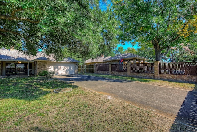 view of yard with a garage