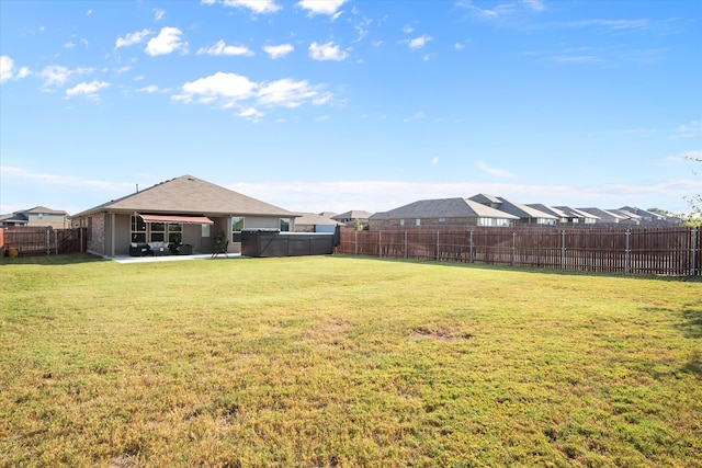 view of yard with a patio area