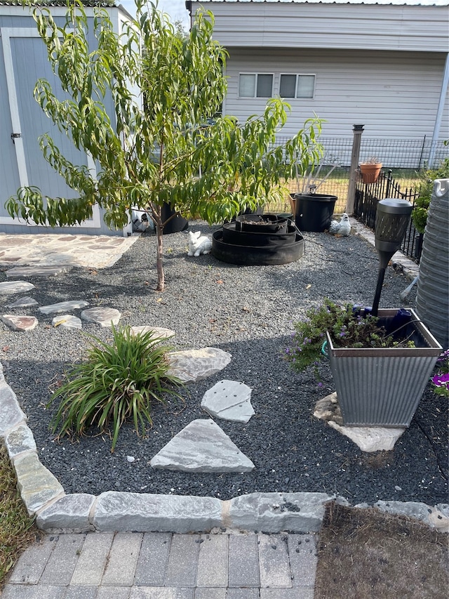 view of yard featuring central AC unit