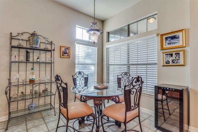 dining space featuring an inviting chandelier