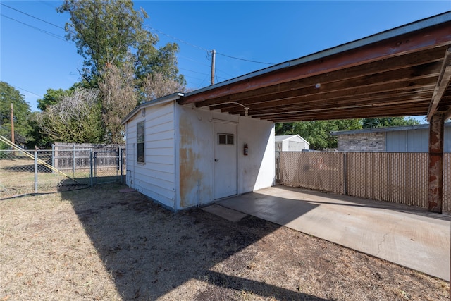 view of outbuilding