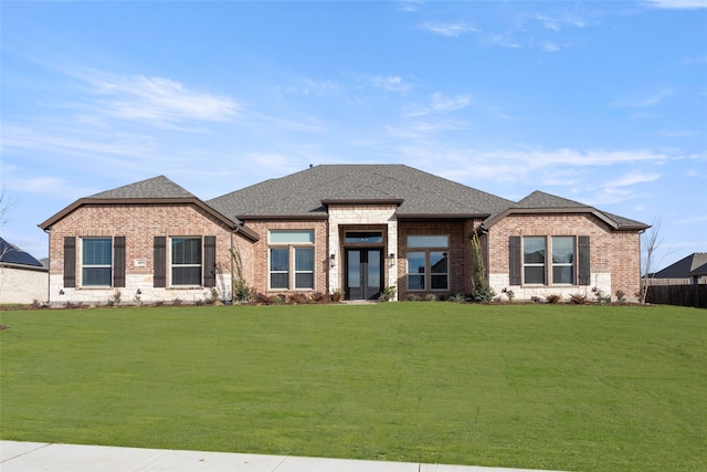 view of front of house featuring a front yard