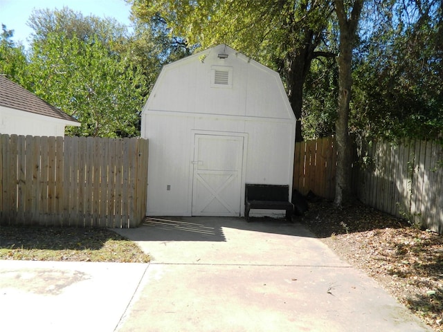 view of outdoor structure