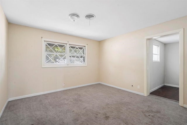 view of carpeted spare room