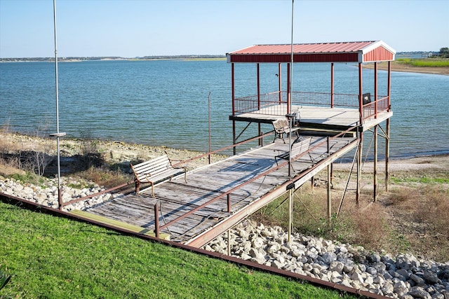 dock area featuring a water view