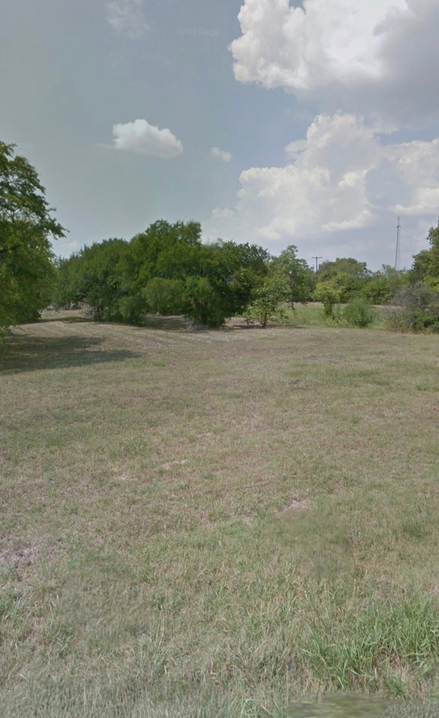 Listing photo 2 for 4404 Cornelia St, Greenville TX 75401