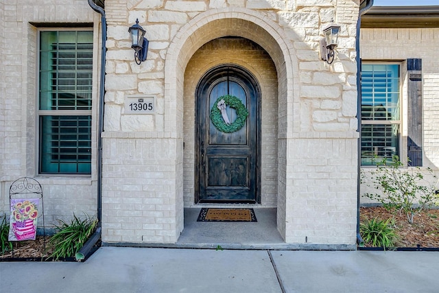 view of property entrance