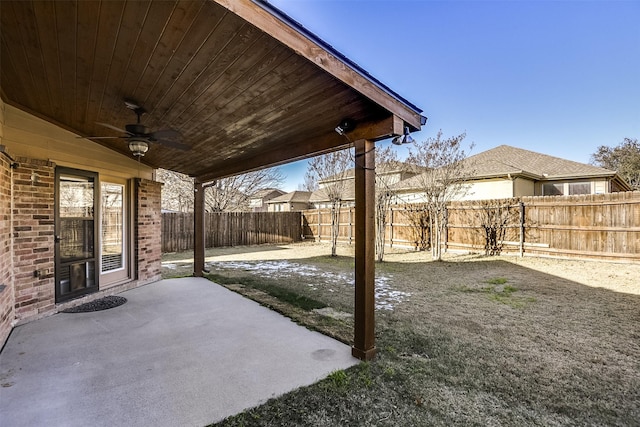 view of patio / terrace featuring a fenced backyard and ceiling fan