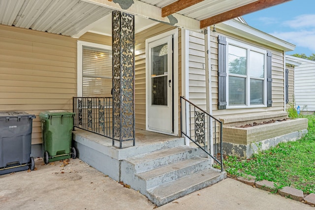 view of entrance to property