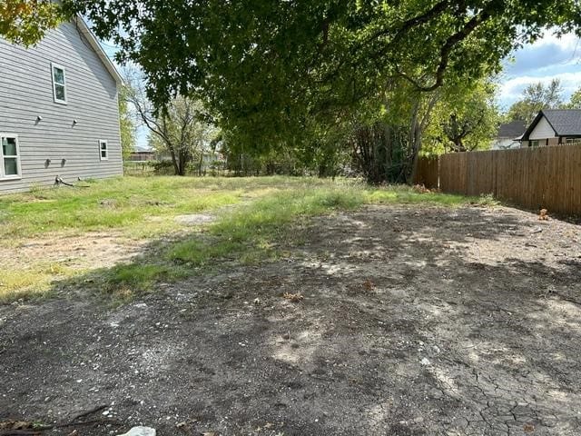 406 Bonham St E, Tom Bean TX, 75491 land for sale