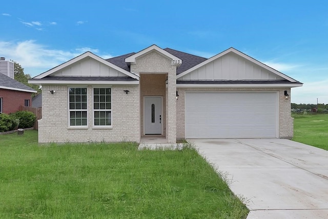 ranch-style home featuring a front yard and a garage