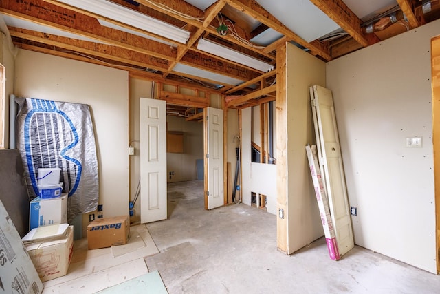 406 Rita Ln, Duncanville, TX 75116 - view of below grade area