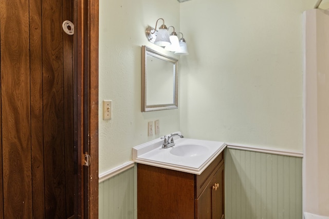 112 Crocker Rd, Malakoff, TX 75148 - bathroom with wainscoting and vanity