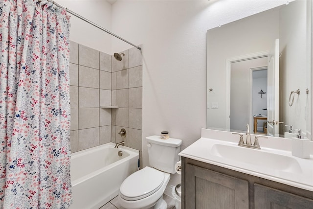 full bathroom featuring shower / tub combo with curtain, vanity, and toilet