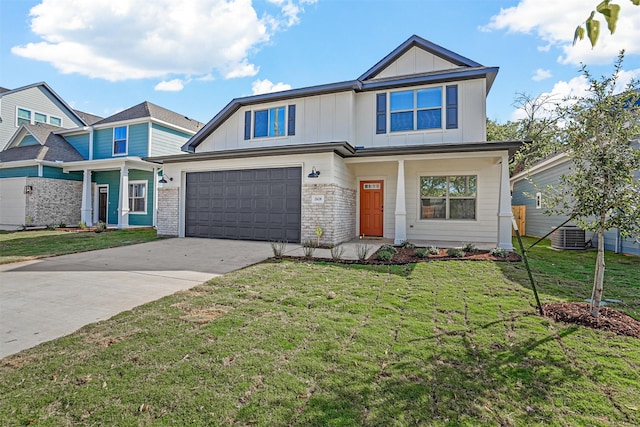 view of front of home featuring a front lawn