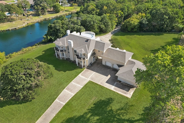 bird's eye view featuring a water view