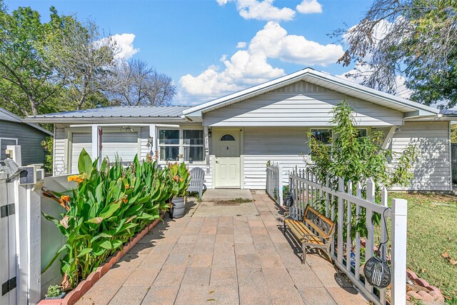 view of ranch-style home