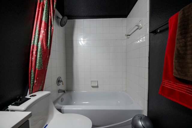 full bathroom featuring vanity, toilet, and shower / tub combo with curtain