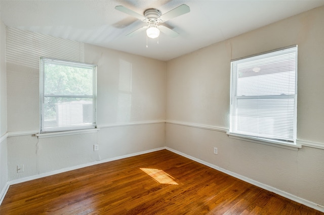 unfurnished room featuring wood-type flooring and ceiling fan