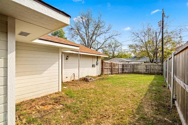 618 W Crawford St, Denison, TX 75020 - view of yard