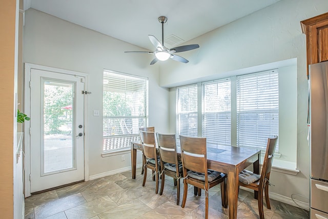 dining room with ceiling fan