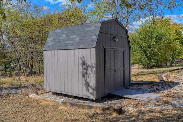 view of outdoor structure