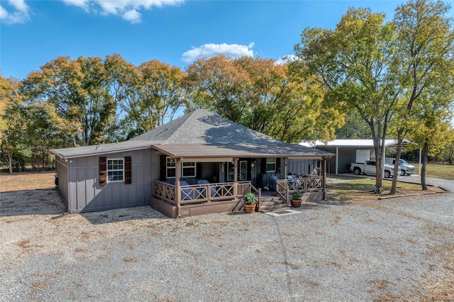 view of front of property featuring a deck