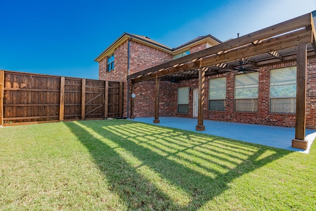 view of yard featuring a patio and a pergola