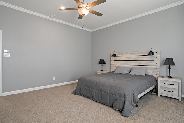 bedroom featuring crown molding, carpet flooring, and ceiling fan