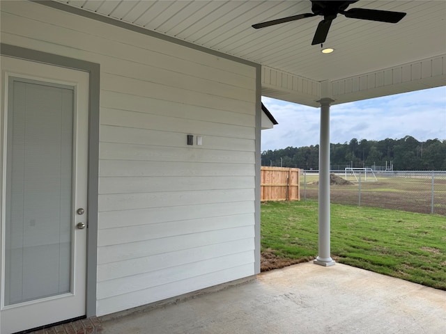 view of patio featuring ceiling fan